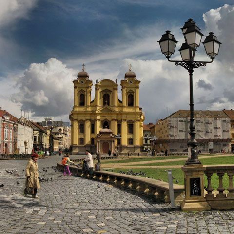 Primăria Timişoara vrea să introducă în 2010 o taxă de habitat, pentru renovarea clădirilor-monument