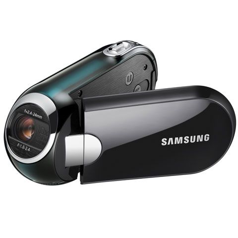 Două modele noi de camcordere ergonomice, în România din luna iunie