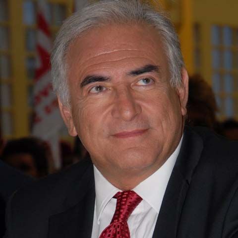 Strauss-Kahn recunoaşte că Fondul a supraevaluat gradul de îndatorare al unor ţări