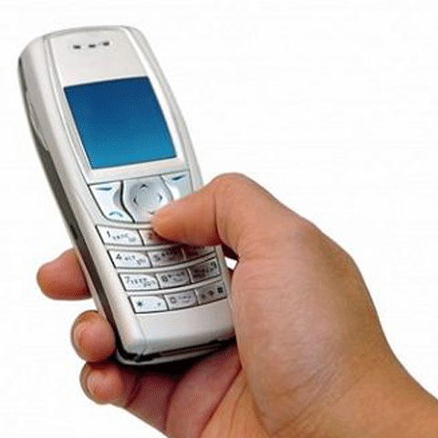 Poliţiştii din Arad organizează o campanie de prevenire a înşelăciunilor cu cartele pre-pay