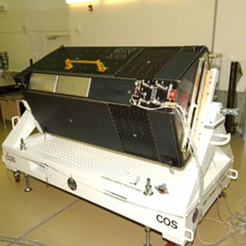 Astronauţii au terminat reparaţiile prioritare la telescopul spaţional Hubble