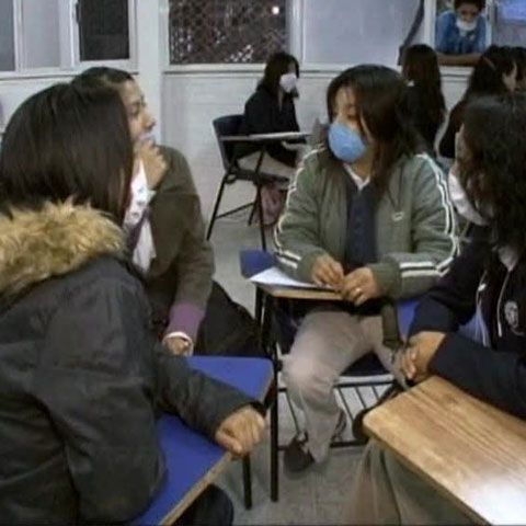 OMS anunţă 8.451 de cazuri de gripă porcină, o creştere cu aproape 1.000 de cazuri într-o zi