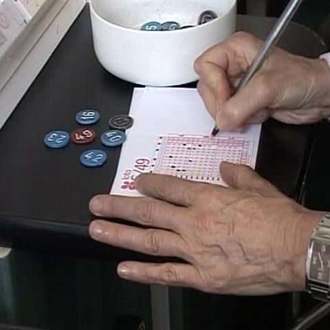 Premiul cel mare la Loto 6 din 49 este de 10,5 milioane de euro