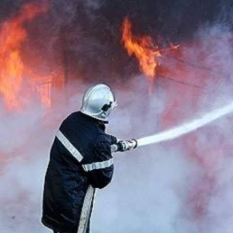 Incendiu la Spitalul Sfânta Maria din Bucureşti: 300 de persoane au fost evacuate. VEZI IMAGINI ÎN EXCLUSIVITATE