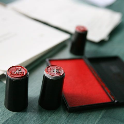 Opt cetăţeni ai Uniunii Europene vor vota la alegerile din 7 iunie în România