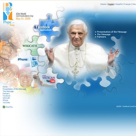 Papa îşi face debutul pe Facebook pentru a-i atrage pe tineri spre Biserică