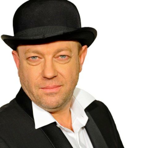 Buchetul miresei versus coroana funerară la Guvernatorul, acum, pe guvernatorul.ro şi pe Realitatea TV