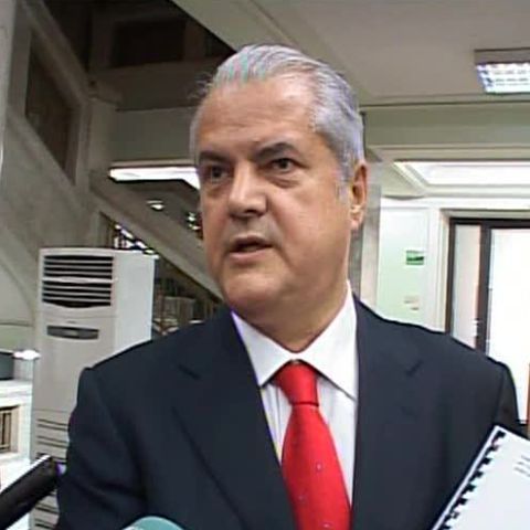 A. Năstase a adus la tribunal un document care ar reprezenta o expertiză judiciară din dosarul Flota