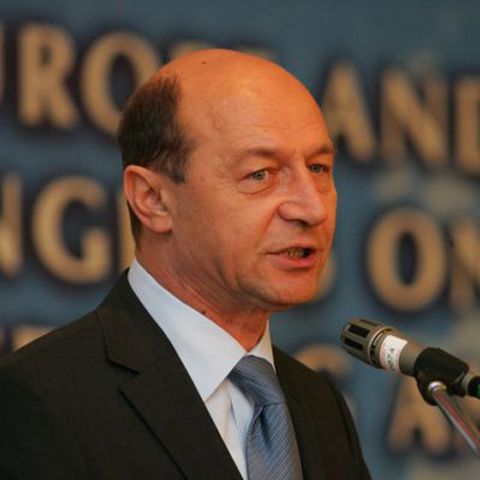 Băsescu despre o eventuală candidatură: Voi lua decizia cea mai bună, vă asigur