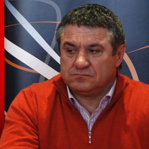 Tribunalul Bucureşti a respins cererea lui Victor Becali de ridicare a sechestrului de pe averea sa