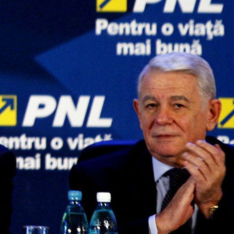 Teodor Atanasiu: Guvernul britanic poate întârzia contractul cu România de modernizare a unor elicoptere