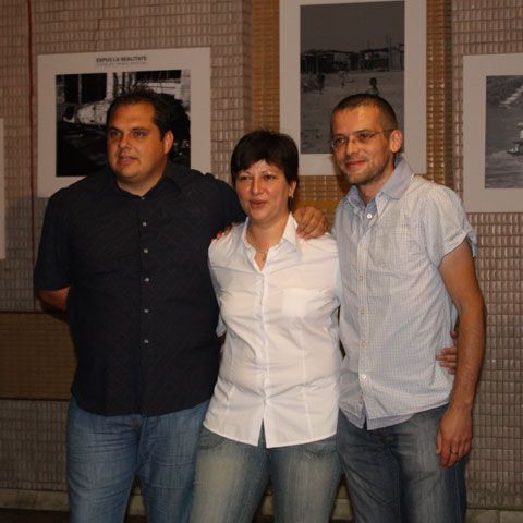 EXPUS LA REALITATE. Viaţa de trimis special. O expoziţie de trei ori specială inaugurată în prezenţa Primarului General