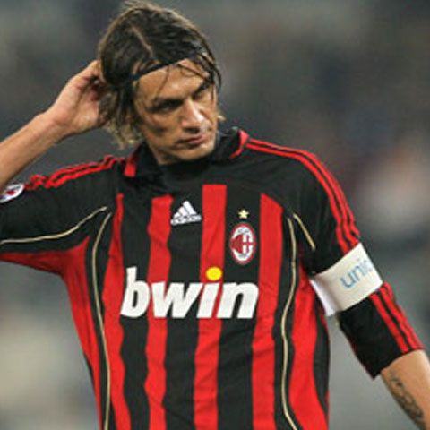 Maldini critică atitudinea conducerii lui AC Milan după ce a fost huiduit pe San Siro