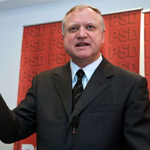 Marian Sârbu: Din 2010, pensiile se vor primi în funcţie de contribuţiile la sistemul public de pensii