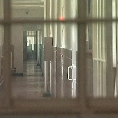 Un deţinut a evadat de la penitenciarul din Târgu-Mureş