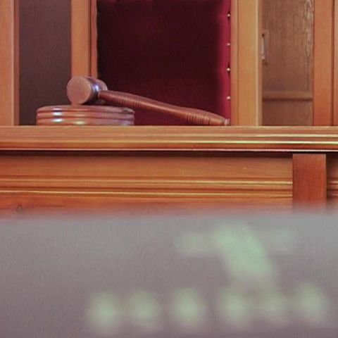 Procurorii care pleacă din DNA sau DIICOT nu îşi vor păstra gradele obţinute acolo 