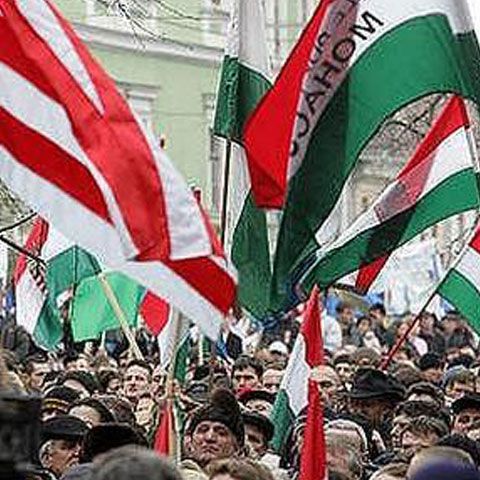 Un nou protest UDMR împotriva schimbării directorilor de deconcentrate va fi organizat la Târgu Mureş