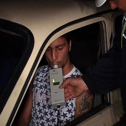 Poliţiştii de la BPR au organizat vineri noapte o razie în Capitală 