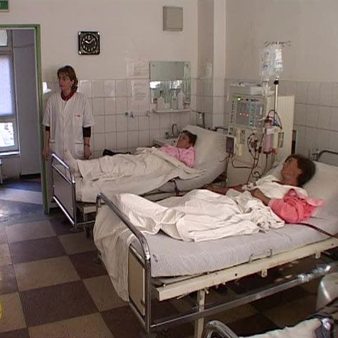 Pacienţii care fac dializă la Spitalul Fundeni au rămas fără anticoagulante