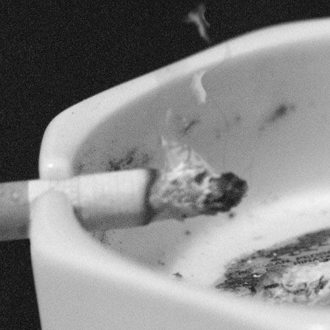 Inspecţia Socială va demara un control la DGASPC Mureş privind achiziţia de ţigări pentru persoanele cu handicap