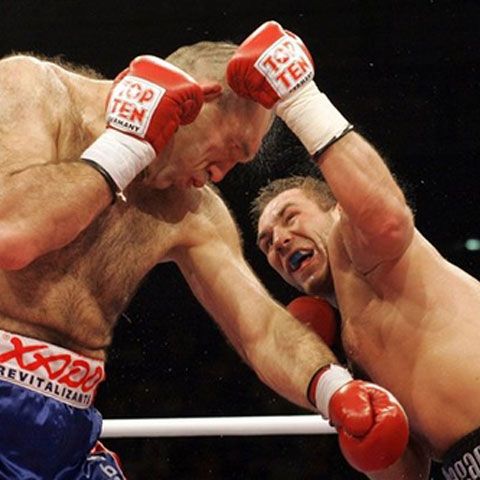 Box - Meciul dintre greii Valuev şi Şagaev a fost anulat