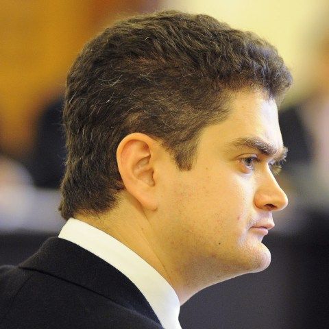 T. Paleologu: Un coleg de la PSD mi-a spus că, dacă nu-mi bag minţile-n cap, o să fiu primul remaniat