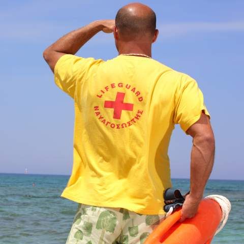 Salvamarii nu au mers la muncă pentru că nu şi-au primit salariile