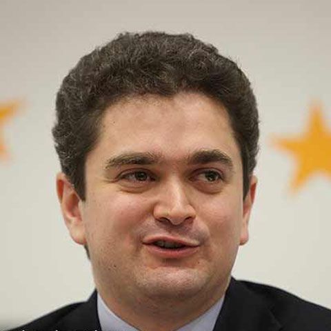 Theodor Paleologu a vorbit la “Comentezi?” despre numirea pe criterii politice a şefilor de la Direcţiile Judeţene de Cultură