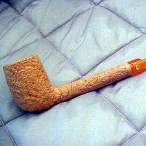 Expoziţie inedită de pipe la Muzeul Judeţean de Istorie Gorj