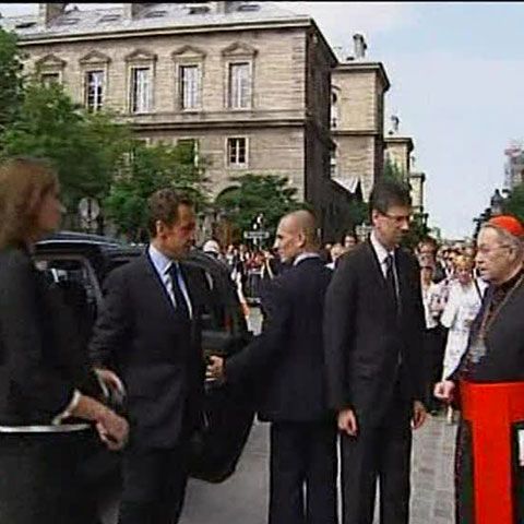 Slujbă în memoria victimelor zborului 447, prăbuşit deasupra Atlanticului 