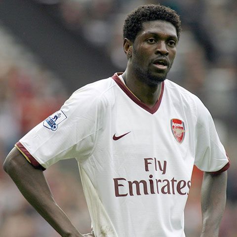 AC Milan oferă 17 milioane de euro pentru Adebayor