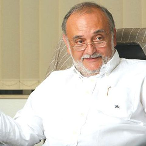 Patriciu: Nu-mi vând acum partea din Rompetrol! 