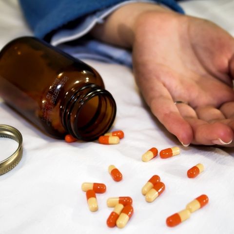 Suicidul în rândul adolescenţilor, printre problemele semnalate Comitetului ONU de ANPDC