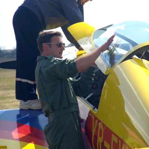 Directorul Aeroclubului Român: Excludem o eroare a pilotului decedat în accidentul aviatic de la Clinceni