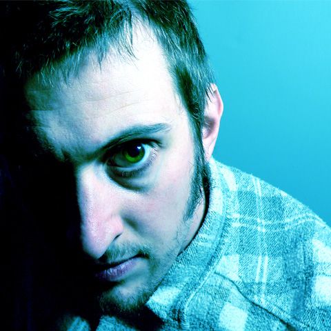 Dependenţii de jocuri pe calculator şi de internet se confruntă des cu insomnii