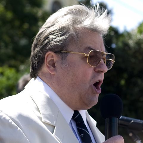 C.V. Tudor: Dacă Becali nu se duce la Bruxelles, nu mă duc nici eu