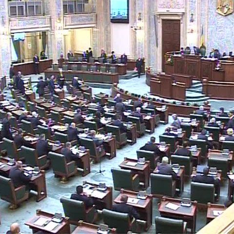 Senatorii au ajuns la mila Ministerului de Finanţe