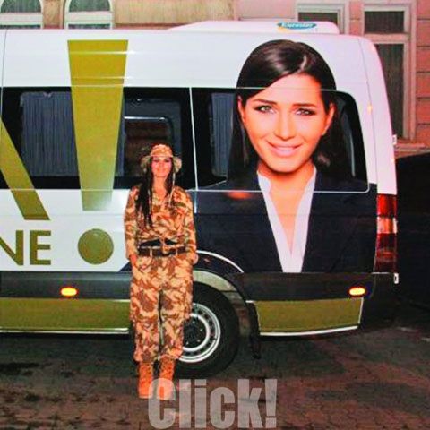 Elena Băsescu riscă puşcărie pentru că a purtat uniformă militară în campania electorală