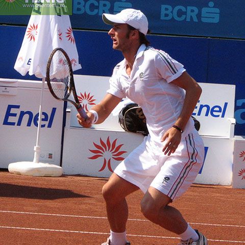 Tenis: Adrian Ungur s-a calificat în optimile turneului de la Kosice