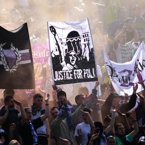 Cupa României - Incidente la Târgu Jiu între fanii clujeni şi cei timişoreni