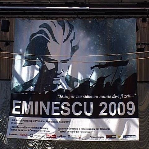 Bucureştenii au comemorat 120 de ani de la moartea lui Mihai Eminescu