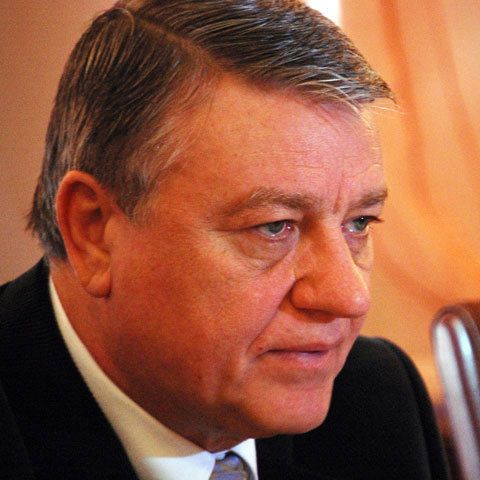 Sandu vrea ca licenţierea echipelor din cupele europene să fie făcută de UEFA