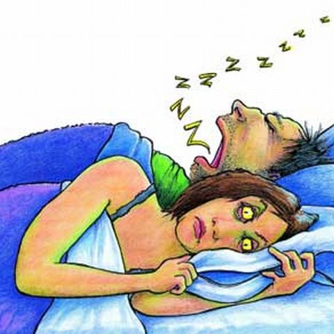 Dependenţii de jocuri pe calculator şi de internet se confruntă des cu insomnii