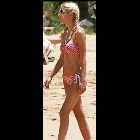 Tori Spelling este anorexică