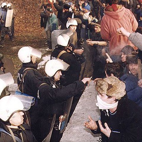 SRI nu a avut nicio implicare în evenimentele din 14-15 iunie 1990, spune Măgureanu