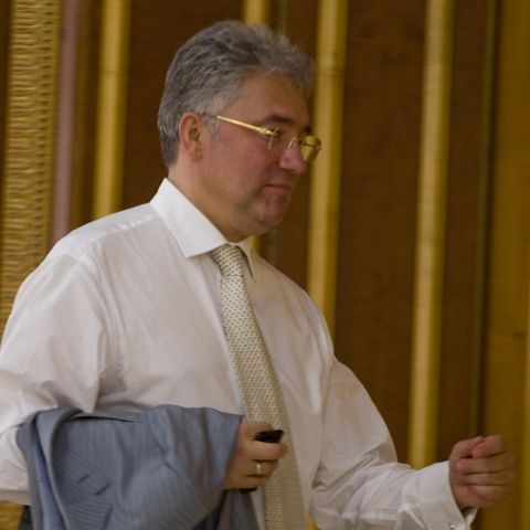 Videanu despre Geoană: Sunt anumiţi oameni care se cred bărbaţi de stat, dar al căror caracter este jalnic! Îl voi da în judecată