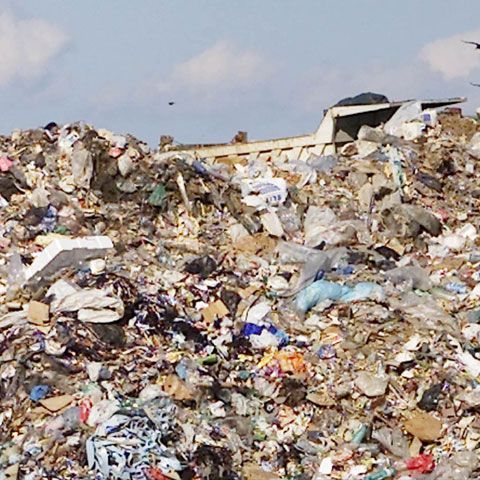 Incendiu în judeţul Ilfov, la groapa de gunoi de la Glina