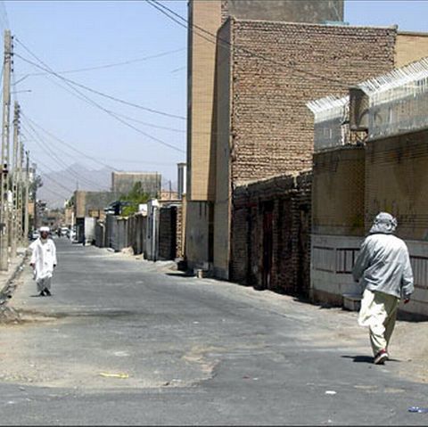 Centrul capitalei iraniene înţesat duminică de forţe de ordine, dar nici urmă de manifestanţi