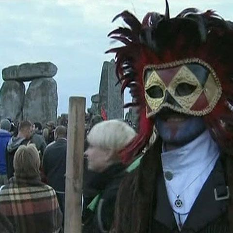 Mii de pelerini au venit la Stonehenge în cea mai lungă zi a anului