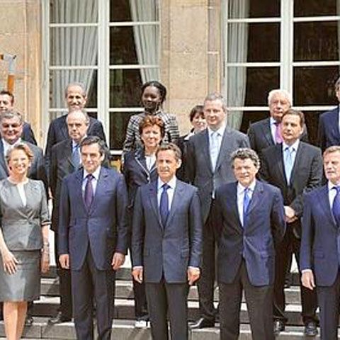 Nicolas Sarkozy a numit opt noi miniştri în guvernul Fillon 